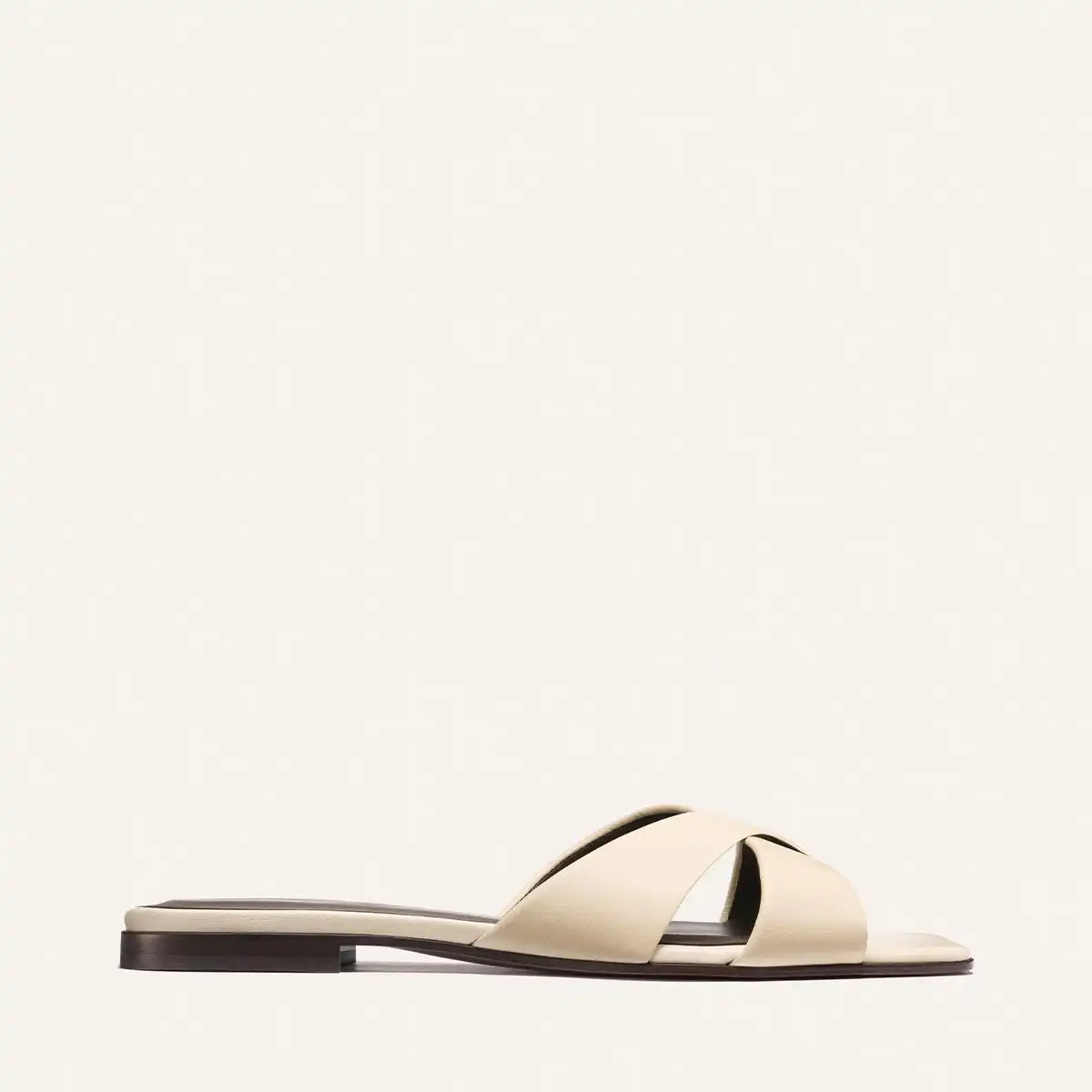 The Selene Flat Sandal - Ivoire Nappa