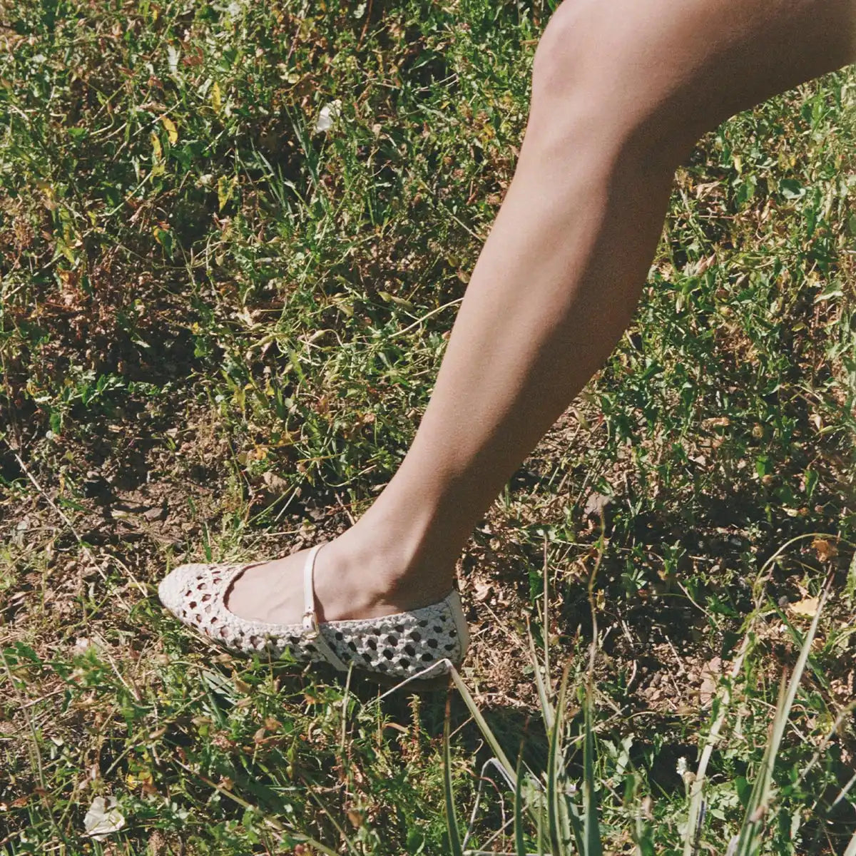 The Fonteyn Jane - Ecru Woven Leather