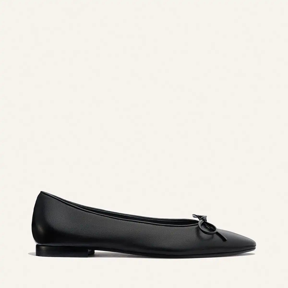 The Salamanca - Black Nappa