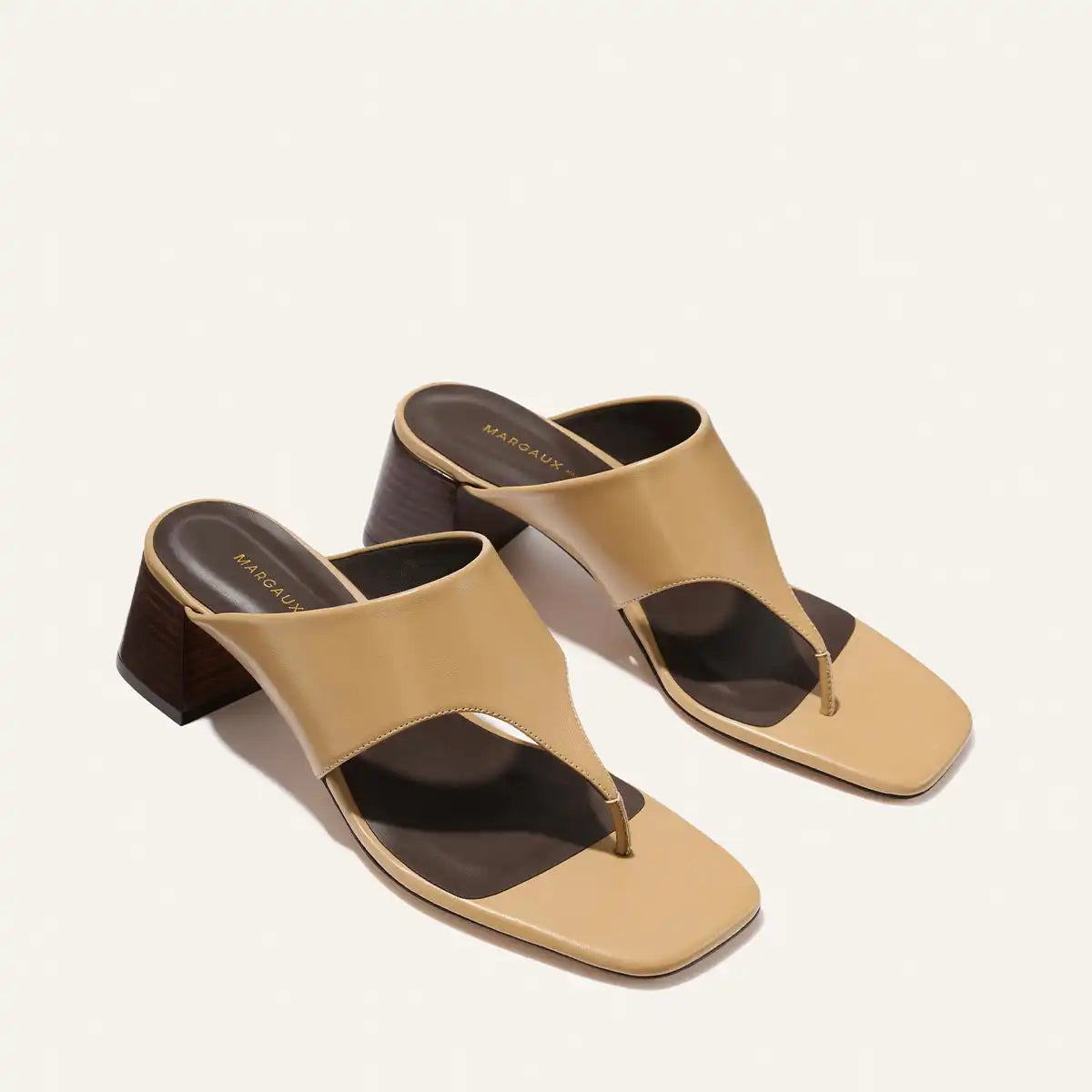 The Deia 50 - Praline Nappa
