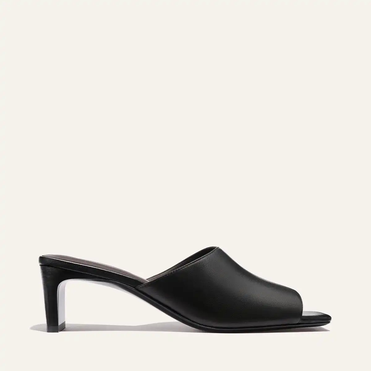 The Naomi 50 - Black Nappa