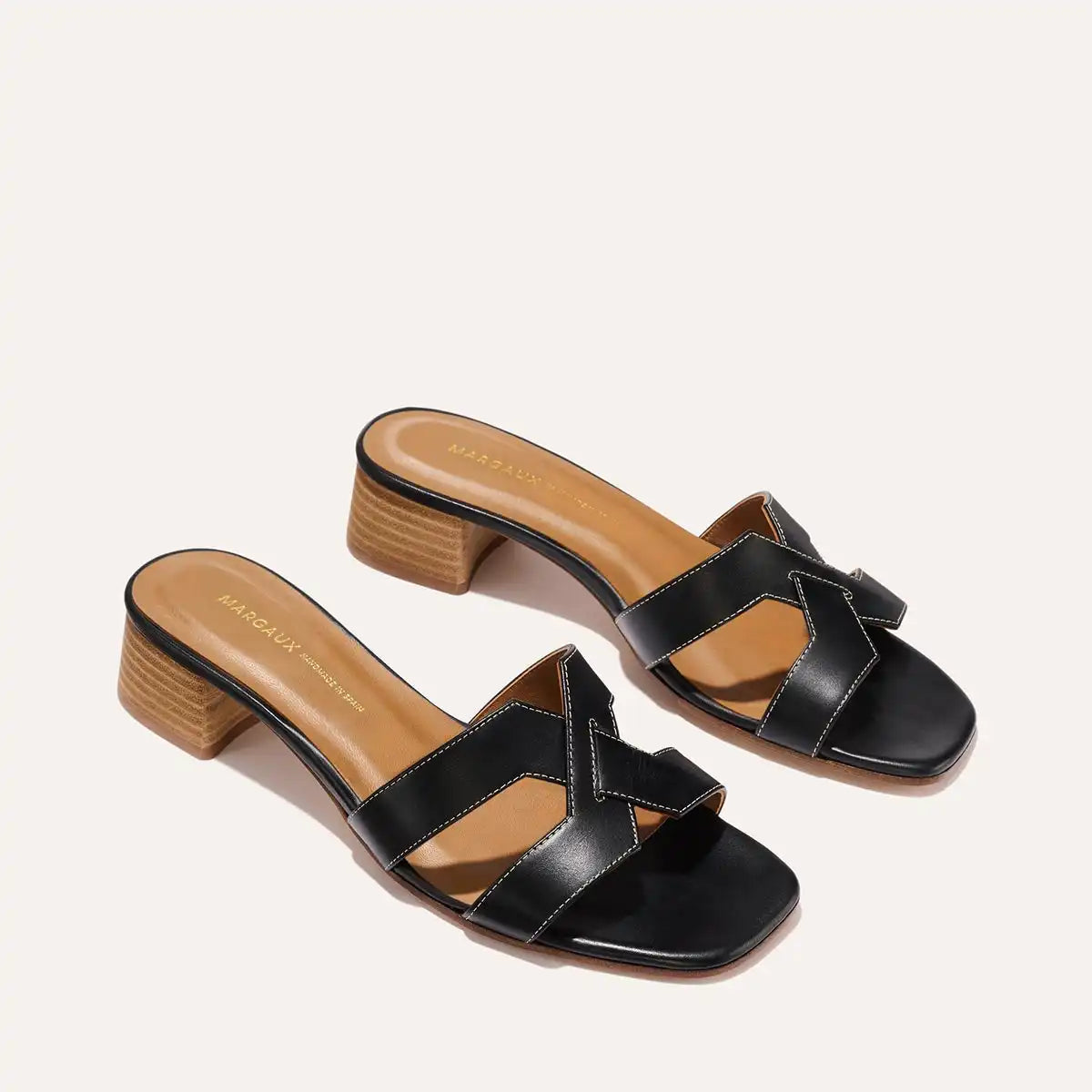 The MX 35 - Black Calf