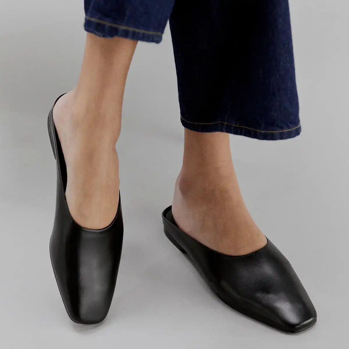 The Clara - Black Calf