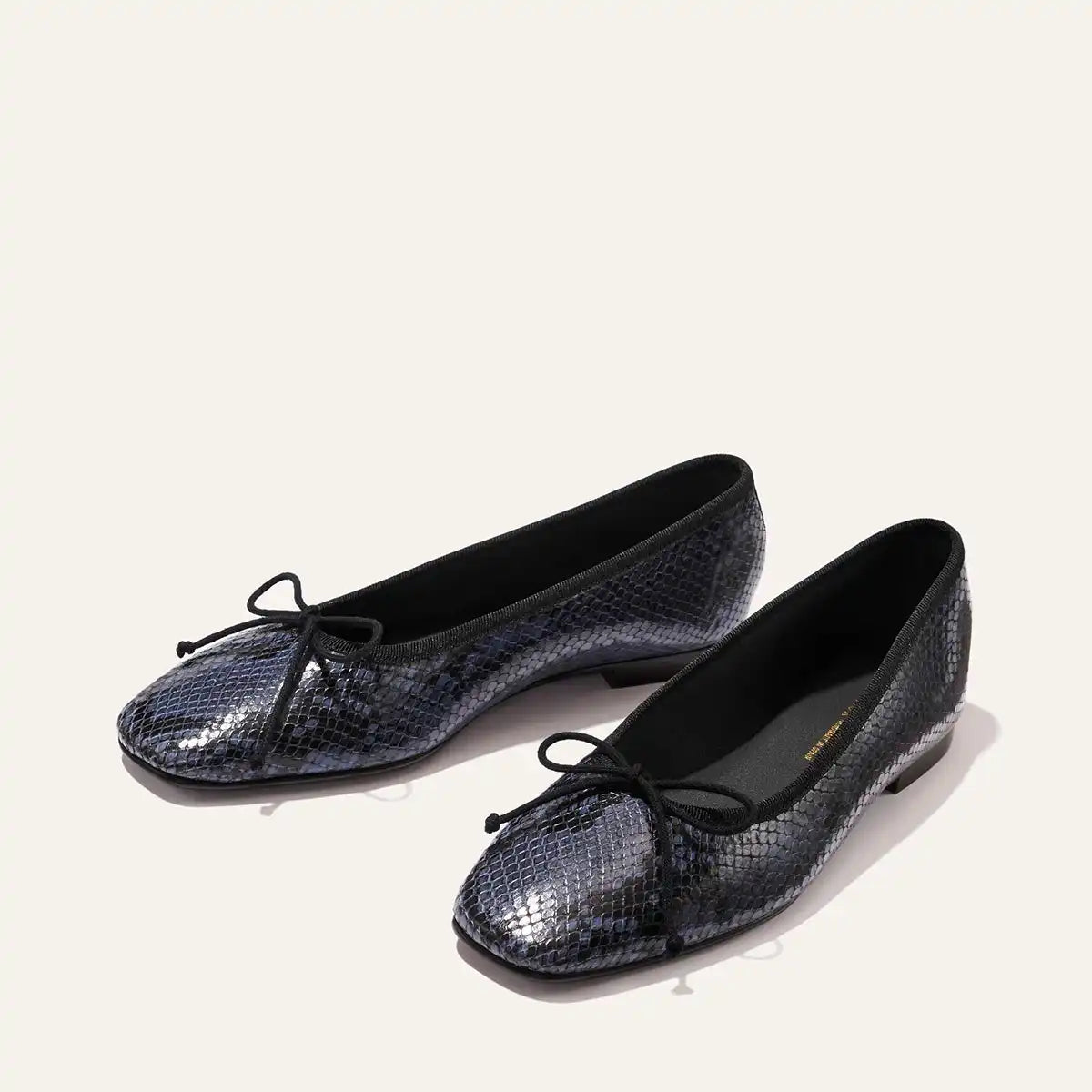 The Fonteyn - Fumo Python Embossed